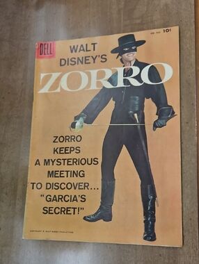 Dell Walt Disney's Zorro Comic #933, 1958 Four Color Comic.